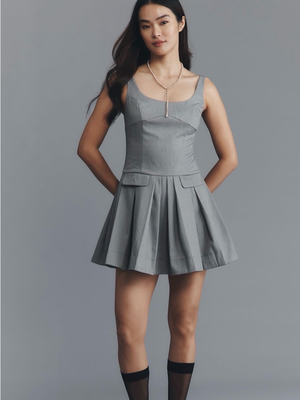 NWT En Saison Quinley Square Neck Pleated Mini Dress
